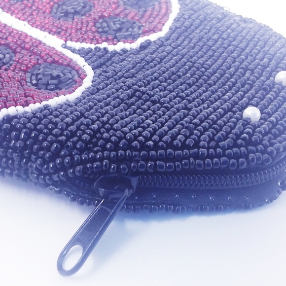 Handmade Beaded Ladybug Coin Purse Pouch Zip Up - Picture 5 of 8